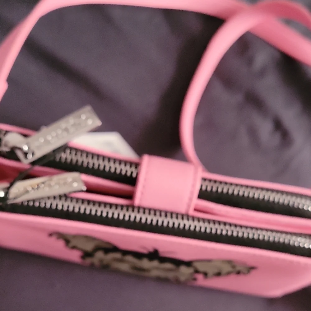 NWT Marc Tetro Pink Crossbody/ Wristlet Wallet Bag - Picture 7 of 16